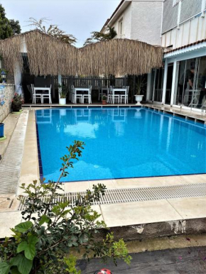 Гостиница Alacati Eldoris Butik Hotel  Alaçatı